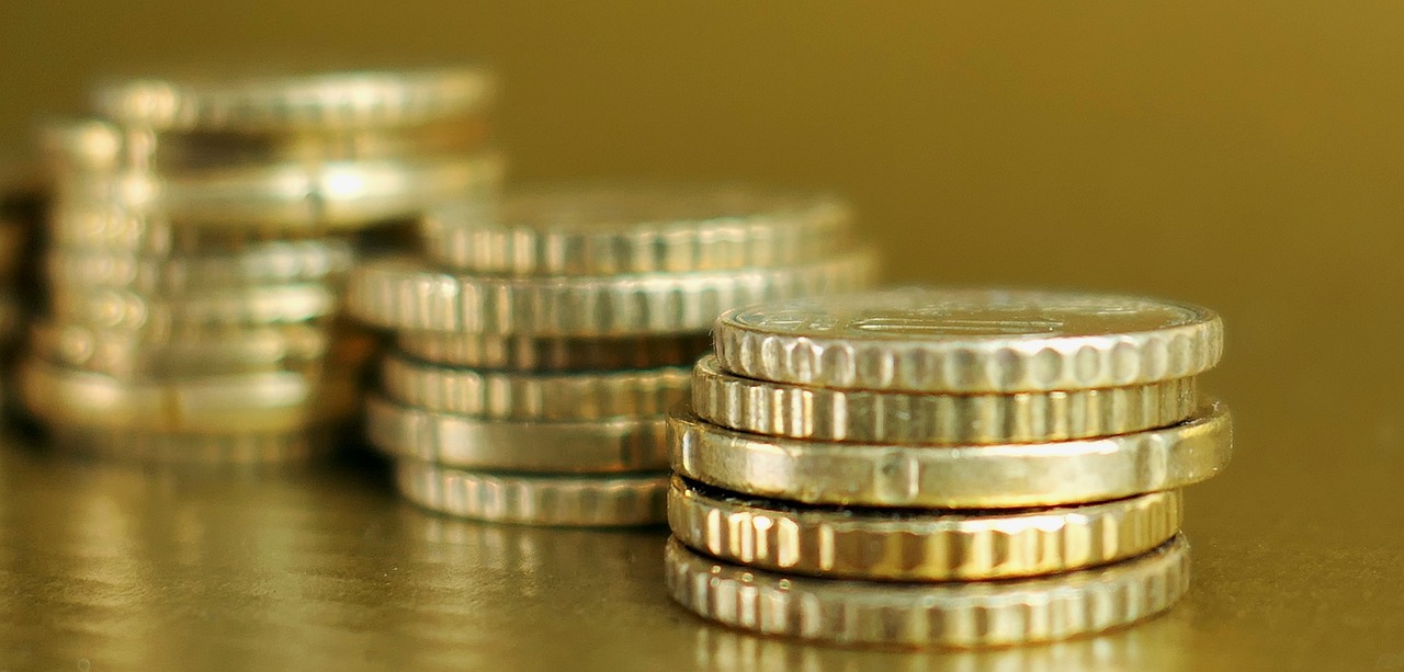 澳门六福黄金今日价格表最新查询，官网下载与实用指南