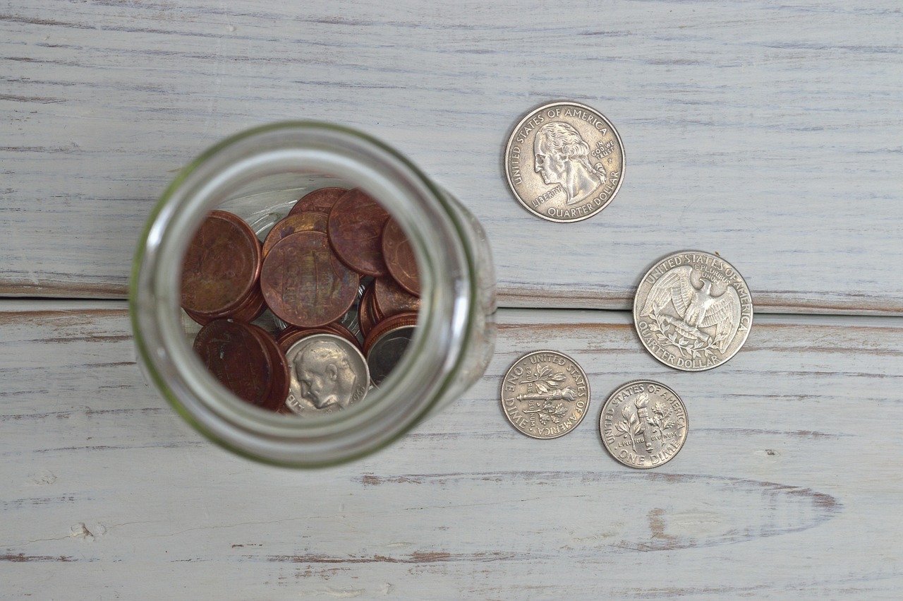 澳门六福珠宝今日金价行情走势图表及最新消息分析